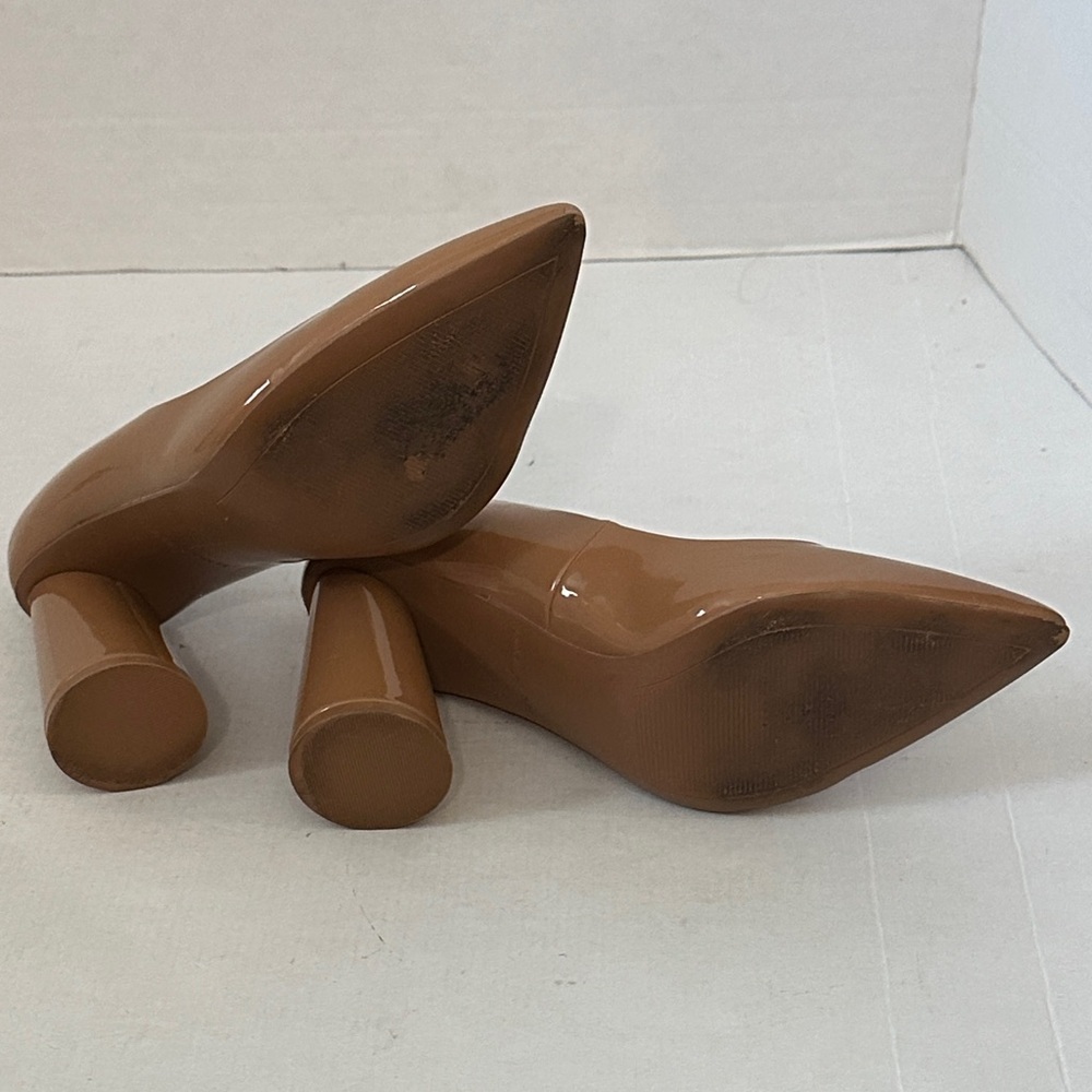 Chelsea & Violet Elegant Tan patent leather Pumps sz 7 - Picture 8 of 10
